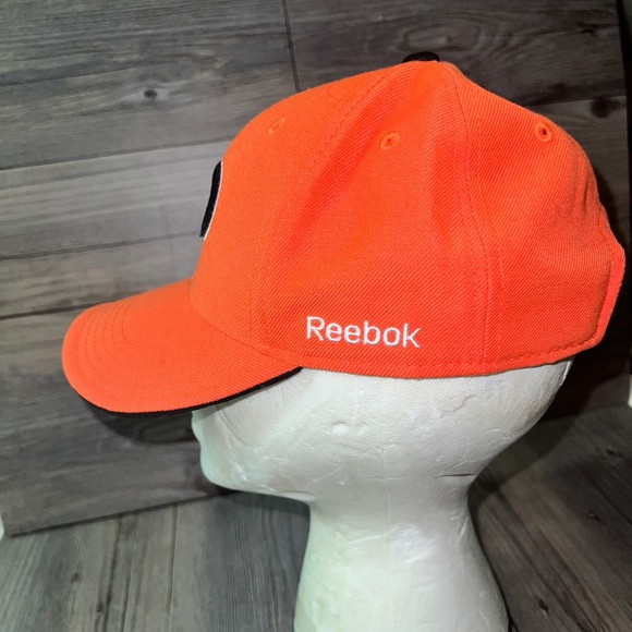 PHILADELPHIA FLYERS Orange and Black Embroidered NHL Reebok Strapback HAT - Picture 3 of 7